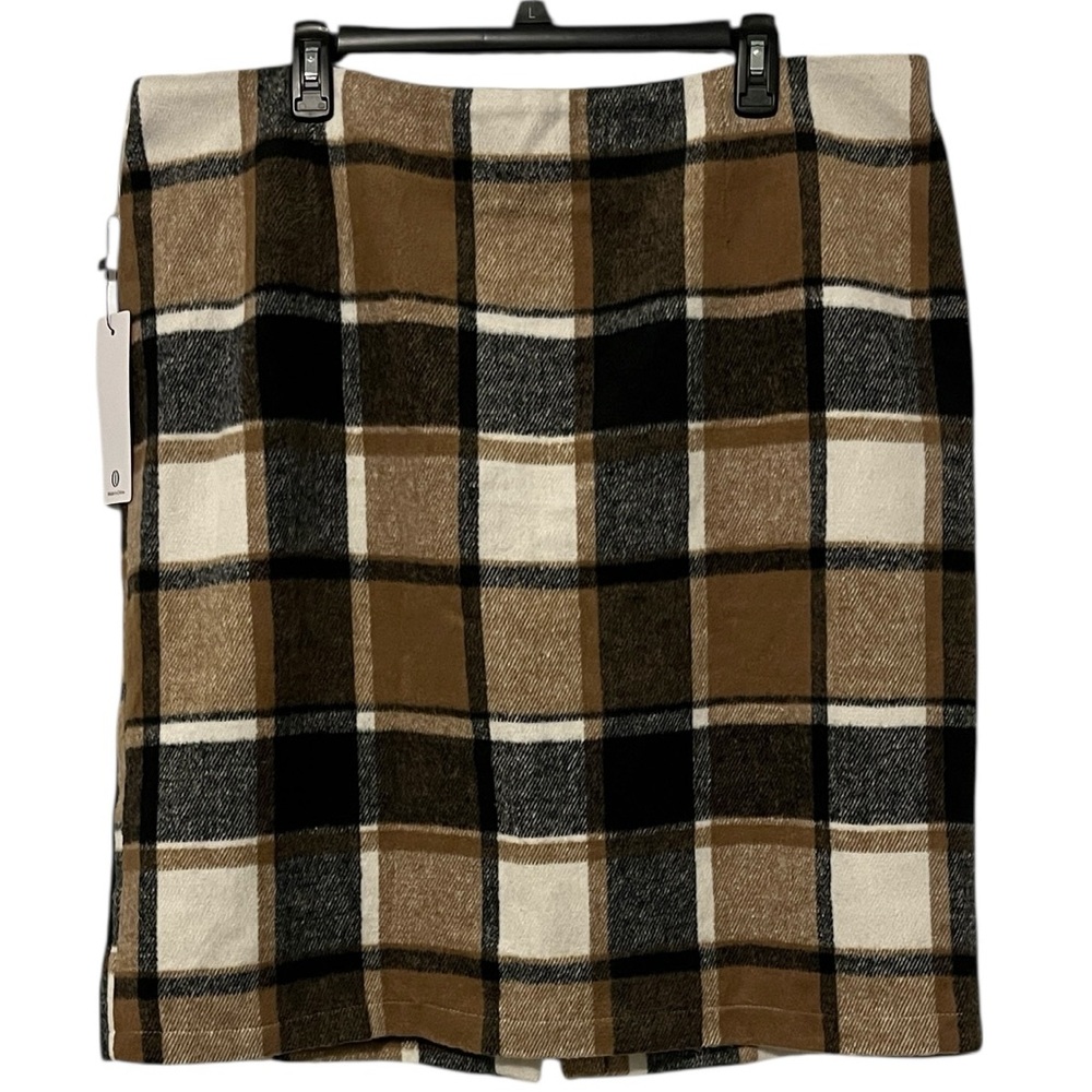 ⚡️ 3 for $30 ⚡️ Black and Tan Plaid Pencil Skirt, NWT